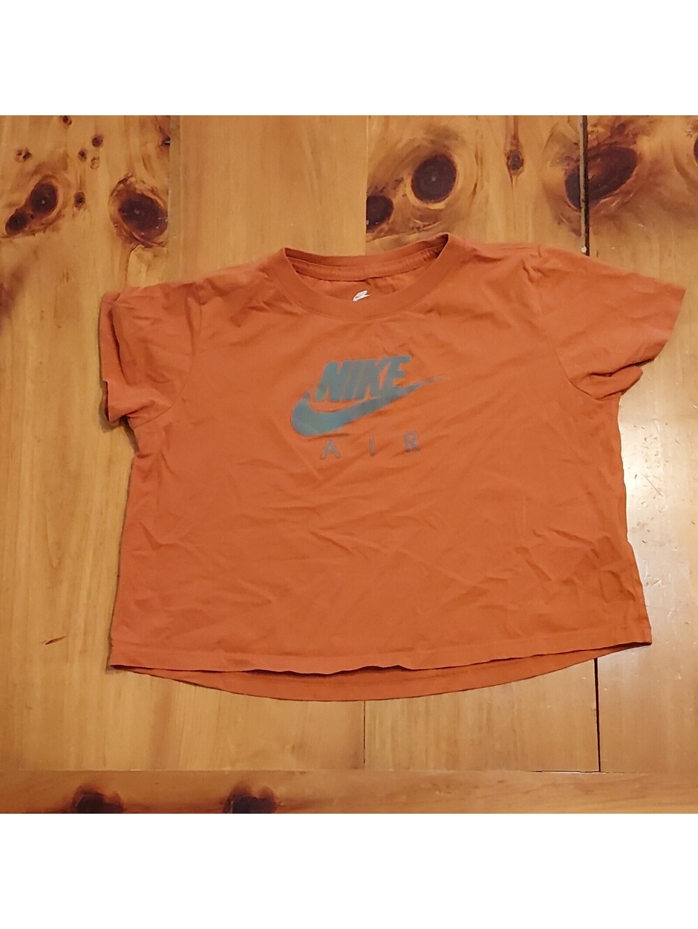 Nike Air The Nike Tee Kids Orange Graphic Crew Neck Short Sleeve T-Shirt L Crop